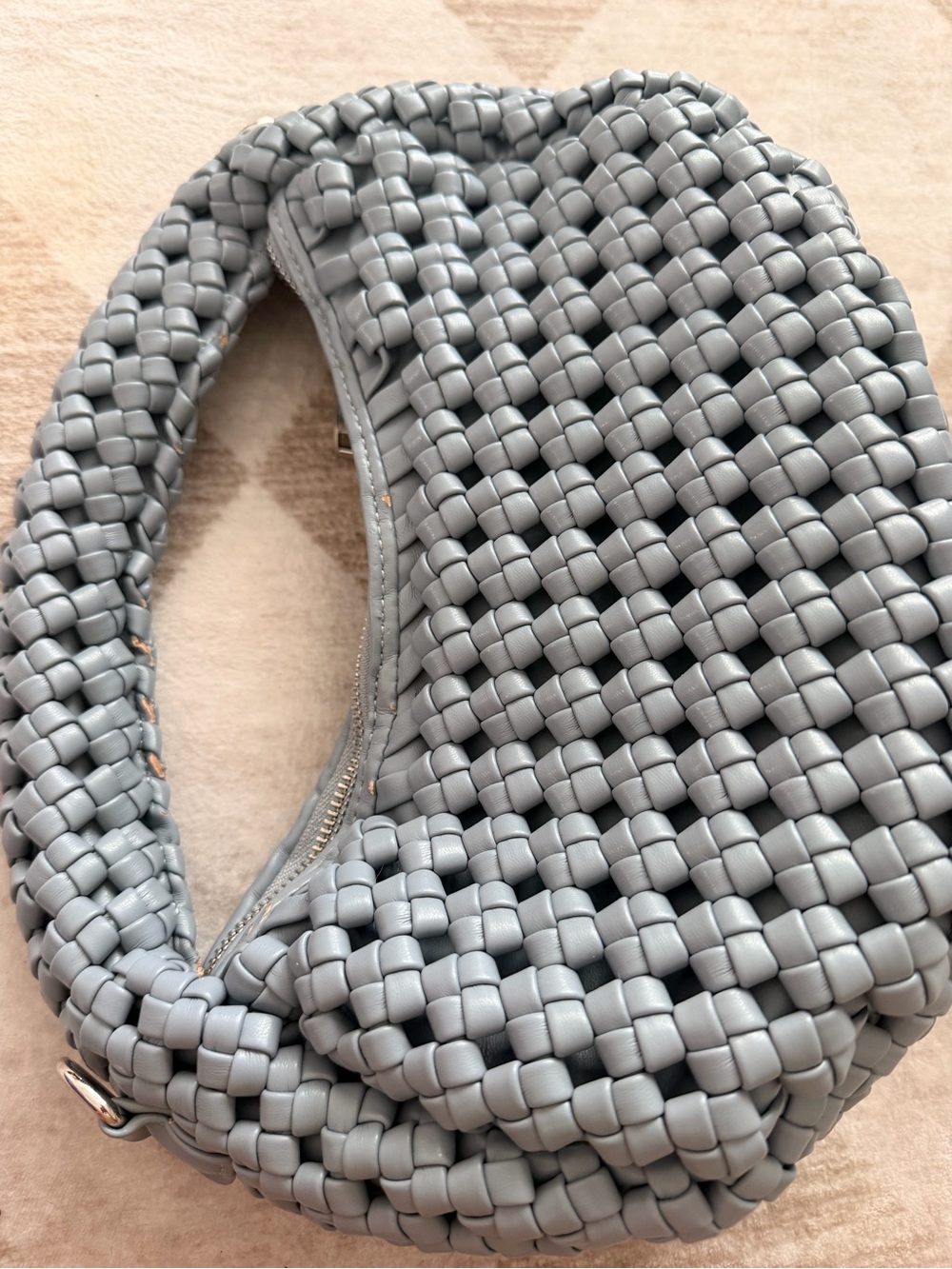 Woven Hobo Shoulder Bag - Light Gray